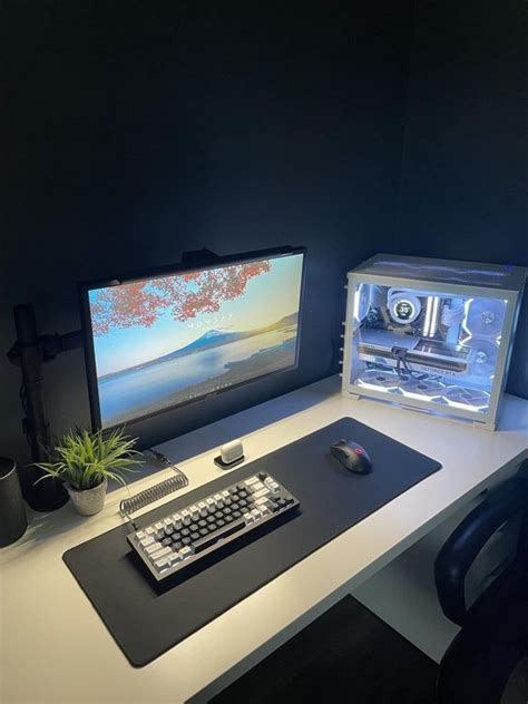 Minimalist pc setup – Artofit
