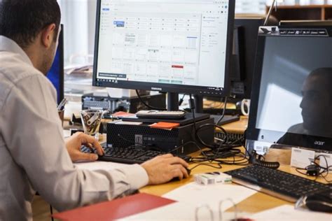 Computer Desktop Support に対する画像結果