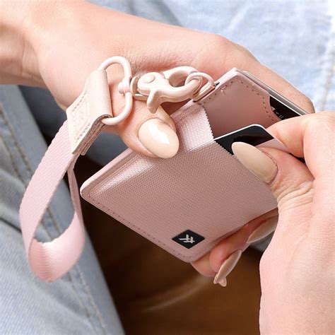 Image result for Thread Wallets