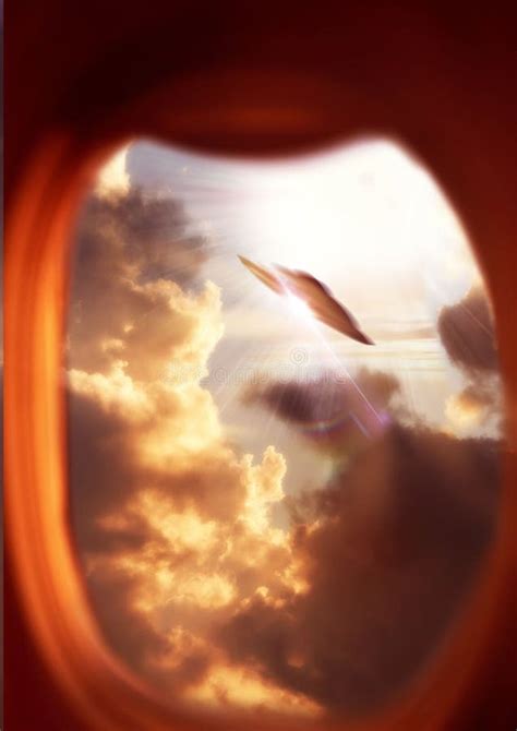 Toradh íomhá ar Alien Outside Window