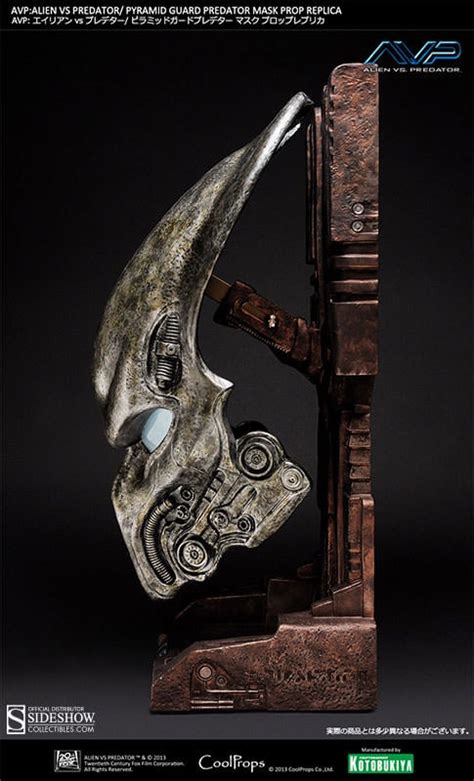 Afbeeldingsresultaten voor Alien vs Predator Pyramid