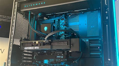 Image result for Alienware Area 51 Side-Panel