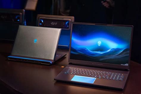 Toradh íomhá ar Alienware Area 51 Side-Panel