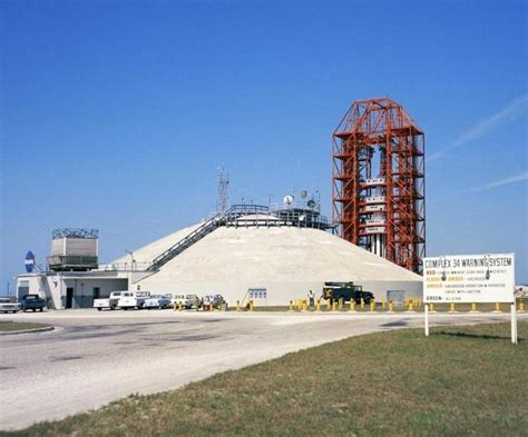 Afbeeldingsresultaten voor Apollo 1 Fatal Launch