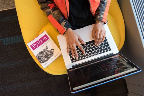 Image result for JavaScript vs Python Malayam