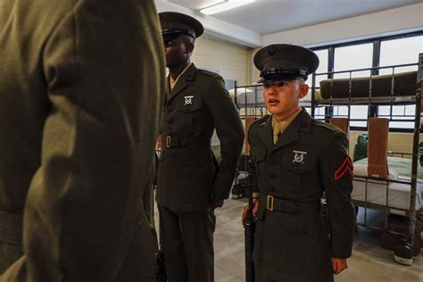 Afbeeldingsresultaten voor USMC Boot Camp