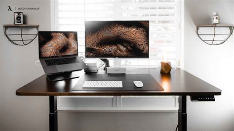Our Definitive Minimalist Desk Setup Guide