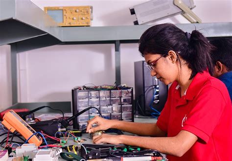 Image result for Computer Hardware Engineer Course