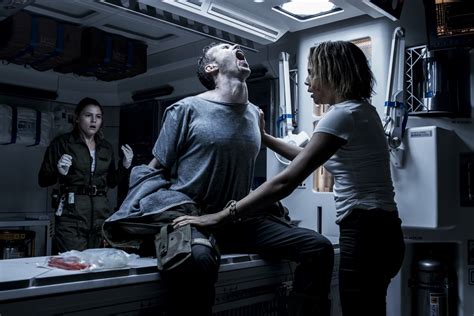 Alien Covenant vs Prometheus に対する画像結果
