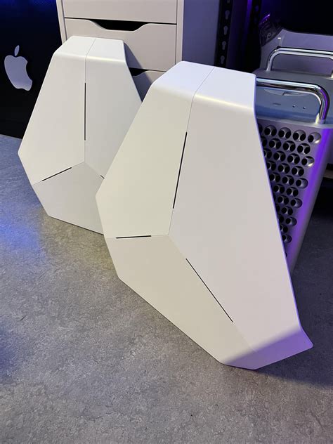 Image result for Alienware Area 51 Side-Panel