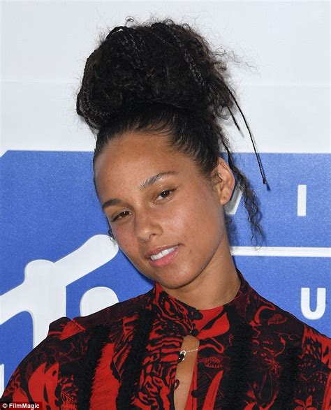 Afbeeldingsresultaten voor Alienware Invader Download