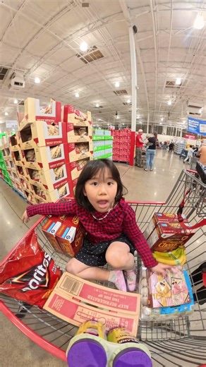 #shopping Chloe Happily Tried a Chocolate Sample — Then Asked for Another.