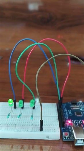LED Blinking using Arduino - Beginner friendly project 💡#shorts