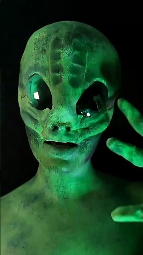 ALIEN makeup tutorial 👽🛸 #makeuptransformation #makeup #sfx