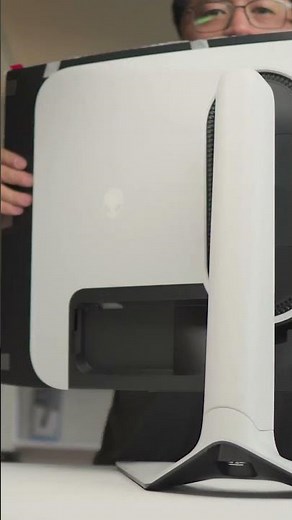 Alienware AW3225QF Unboxing: 4K QD-OLED Gaming Brilliance!