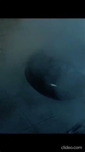 Celtic Predator vs. Grid Alien #shorts