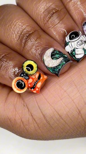 All hand painted and hand made 🔥…Aliens out of space #beginnernailtech #themenails | Luscious Nails By Lex�