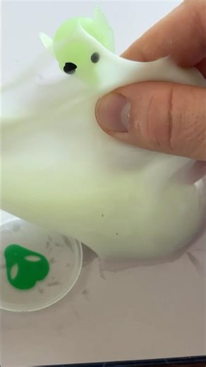 Caught an Alien in my Slime! 🛸 #slime #asmr