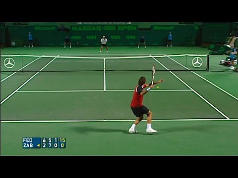 Tennis from another Galaxy ● Prime Federer in Court Level View