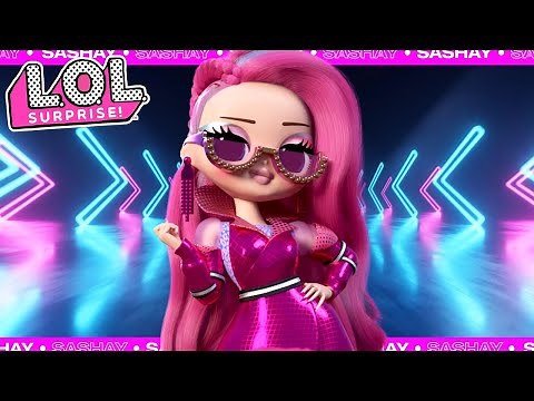 Fashion Show 🎁 Official Lyric Video 🎁 L.O.L. Surprise!