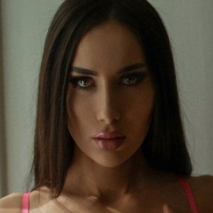 Taylor_Jevaux - Twitch