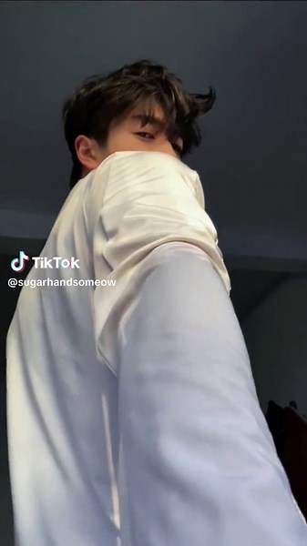 Charming Boyfriend Muscle Babe Surprise