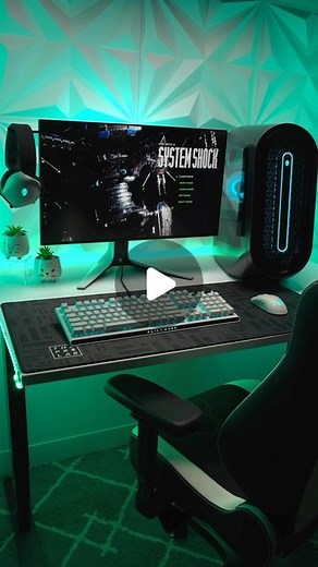 ALIENWARE on Instagram: "The AW920K is our FIRST Tri-Mode keyboard 🦾 With the rocker, dial, and @cherrymx keys you’ll be able to game your way any day! Check the link in bio to learn more!"