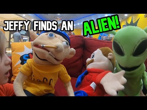 SML Store: Jeffy finds an Alien!