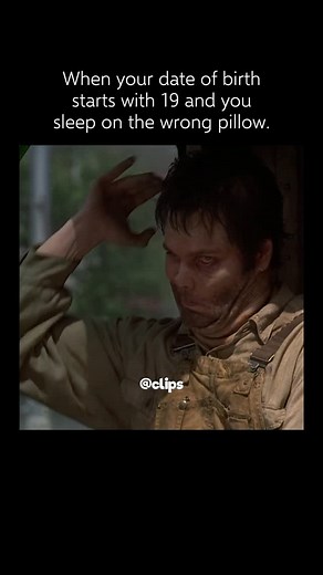 CLIPS on Instagram: "🎬 Fun Fact: Men in Black (1997) Vincent D’Onofrio’s performance as the alien Bug disguised as farmer Edgar is one of the film’s most memorable elements. To create Edgar’s unnerving and unnatural walk, D’Onofrio watched documentaries about insects and devised a unique physical approach. He wore braces on his knees and taped off his feet to lock his legs into a slightly bent, awkward position. This deliberate choice gave his character a stiff, insect-like gait that was both u