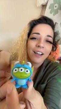 Opening alien party remix mini surprise bag !!!!! Woooohooo 👽￼