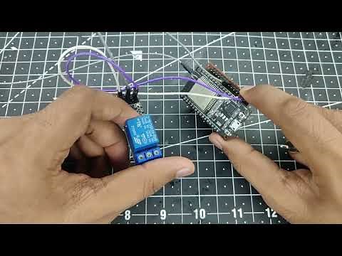 How to use a RELAY with ESP32 | Easy Guide