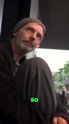 senior Javascript software developer is a homeless man wow tech guys are cooked 🔥🔥