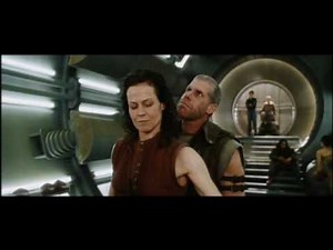 Alien: Resurrection - 'Give me the ball'