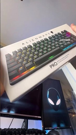 Credit:‪@AlienwareChannel‬ The Alienware Pro Wireless Gaming Keyboard #keyboard #alienware #pcbuild