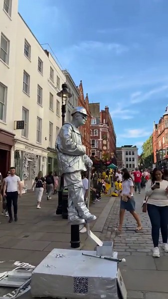 Wondering what the audience is thinking about!