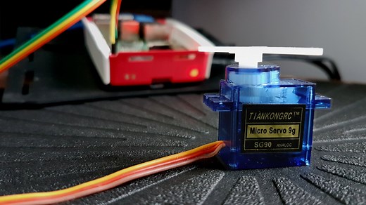 Basic Servo Use With the Raspberry Pi and GpioZero - Raspberry Pi Spy