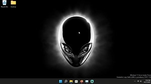 Windows 11 running on alpha R2? (Official Windows 11 build)