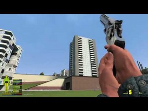 playing garrys mod with the alien vs predator mod