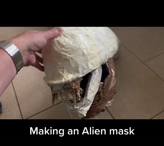 Creative Alien Mask Ideas for Halloween