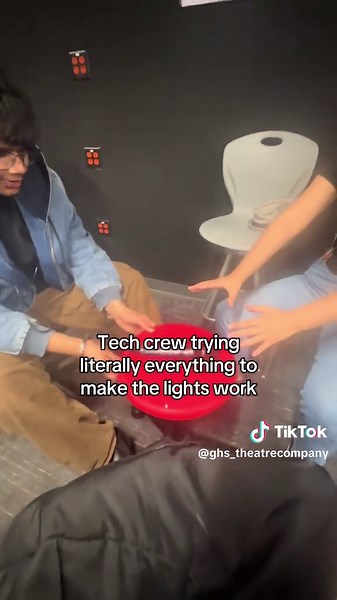 Grandview Height's Theatre Company Presents 'GHOSTLIGHT' | May 14th-16th