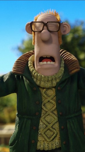 That inconvenient moment when an alien lands on your farm... | Shaun the Sheep