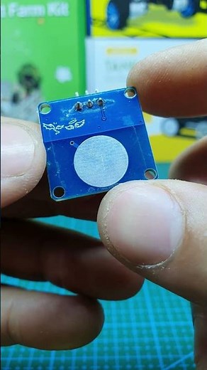 TTP223 Touch Sensor Demo ⚡👆 #electronics #robotics #arduino #diy #maker #stem