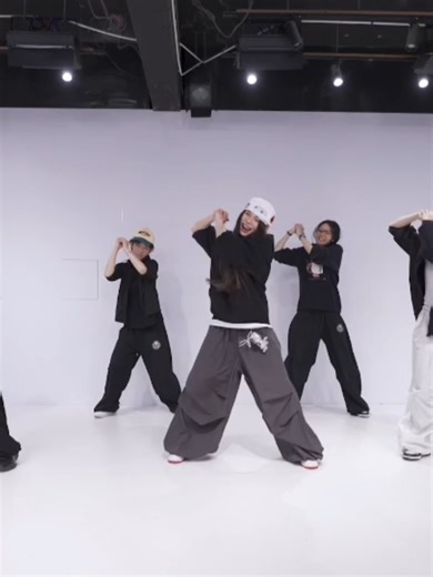 Solo Dance Class: What It Is - Sped Up Version