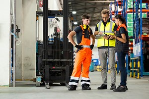 10 industries that use distributed computing | IBM