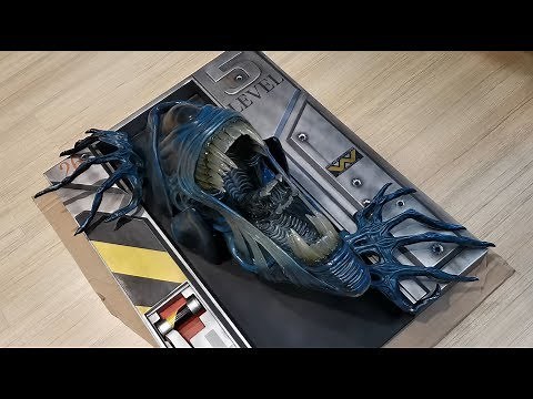 Unboxing The HCG Exclusive Alien Queen Life-Size Wall Sculpture