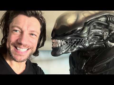 Alien Xenomorph Bust Review: Lifesize 1:1 Statue | Queen Studios