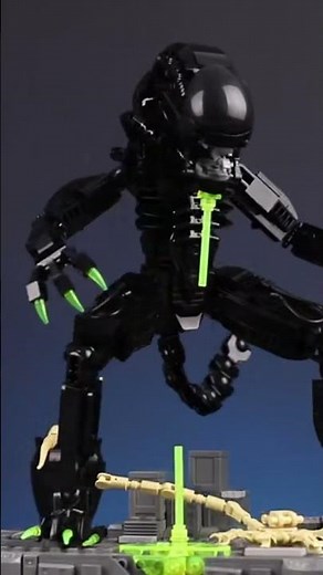 LEGO ALIEN XENOMORPH MONSTER