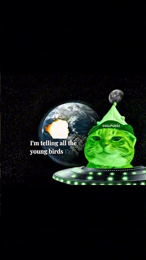 Alien Green Cat Sing "Pretty Little Baby"