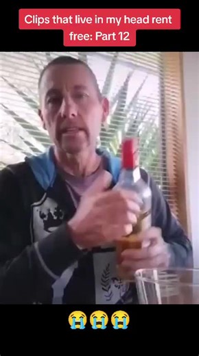 One of the best isolation memes I think I've seen 🤣🤣🤣🤣 #clip #meme #comedy #hilarious #qualitytime #fyp