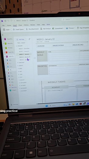 Microsoft 365: Loop vs OneNote for Task Tracking